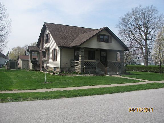 2nd image of 306 N Van Buren Ave