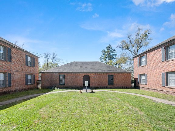 3rd image of 4238 Perkins Rd #4238