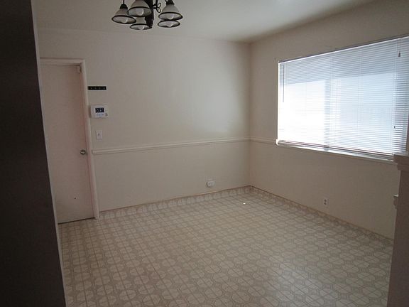 5th image of 5700 McKellar Dr