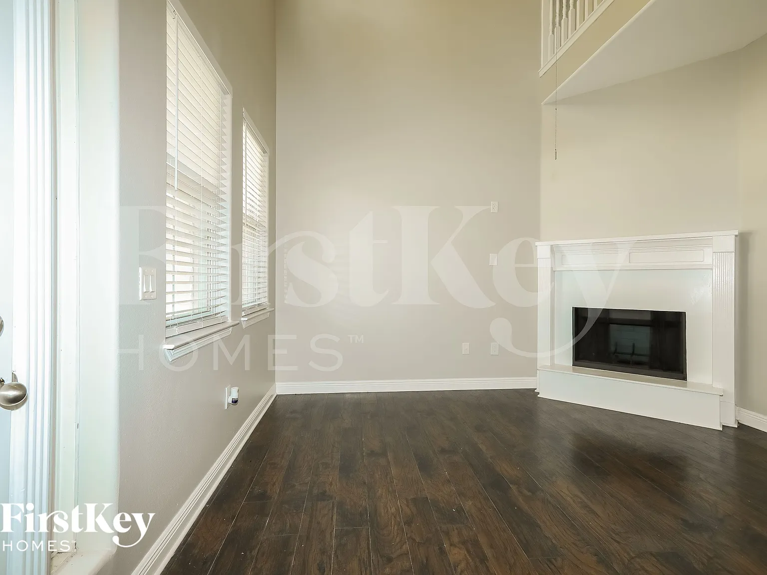 3 bed, 2.5 bath, 2362 sqft, $1,755 — Photo 2