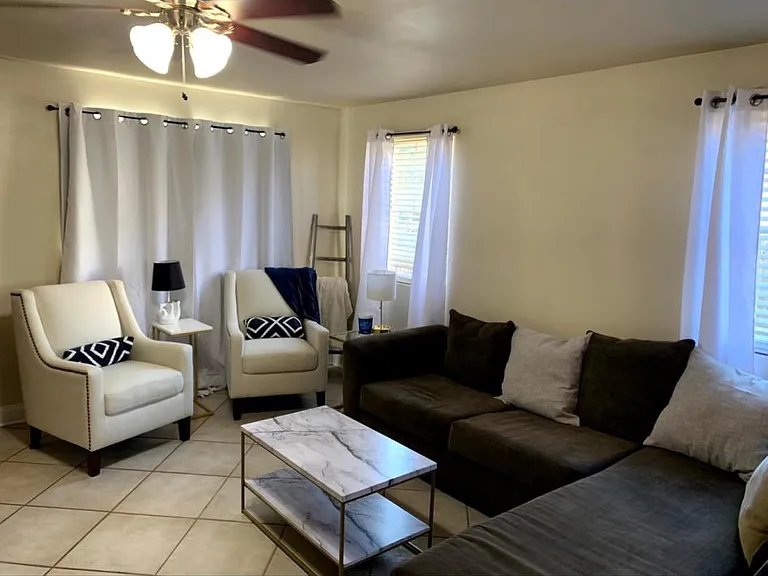 6479 Fleur De Lis Dr #6479 — Photo 3
