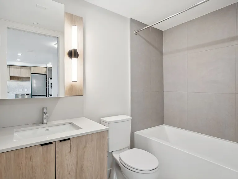 3572 Glen Dr — Photo 39