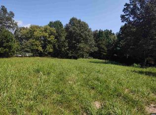 150 Eagle Hill Rd, Paris, TN 38242