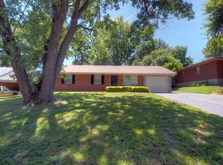 5123 Rolling Meadows Dr, Memphis, TN 38134
