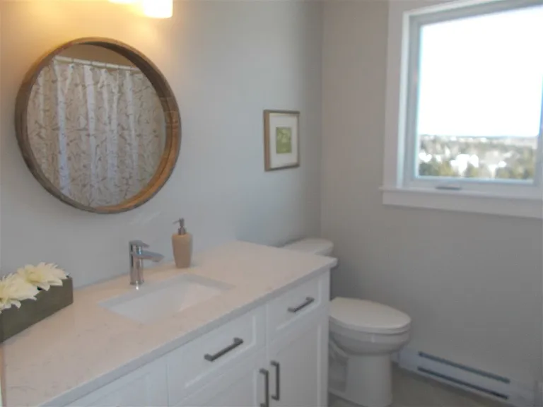 108 Gallery Cres — Photo 8