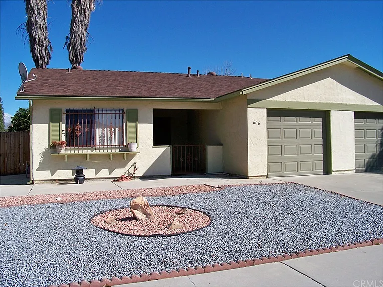 606 Sabado Ct, Hemet, CA 92545 | Zillow