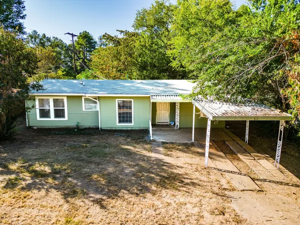 312 Germany Ave, Lone Star, TX 75668