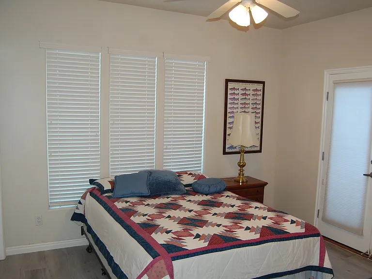 400 Paradise Pkwy #101 — Photo 16