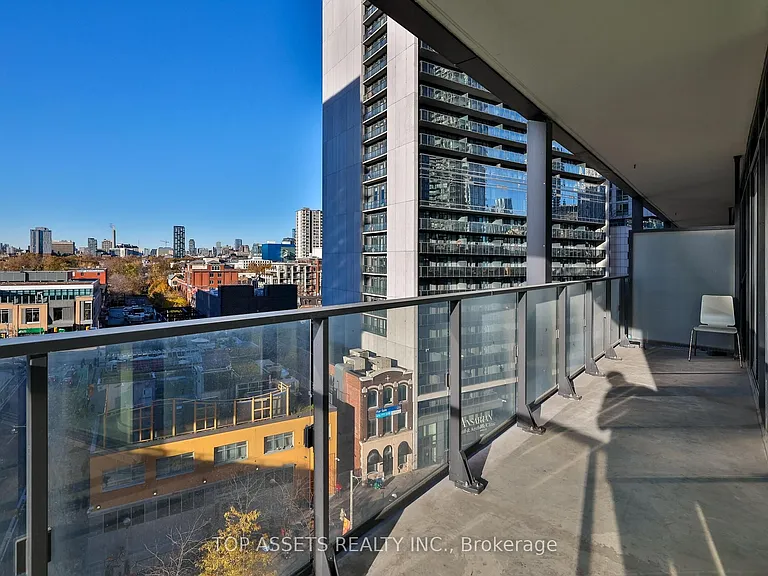 125 Peter St #602 — Photo 17