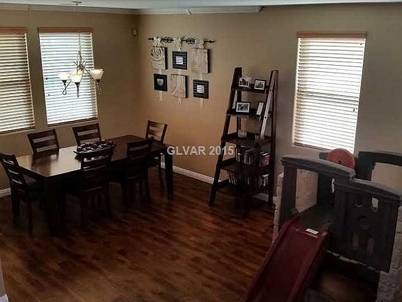 3rd image of 5033 Elkin Creek Ave