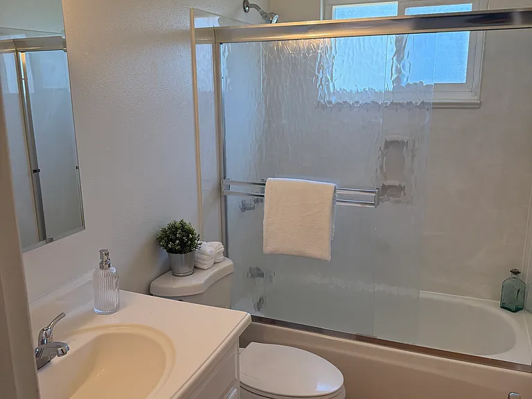 2171 El Seco Way — Photo 2