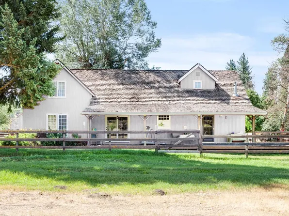 707 N Deep Creek Rd, Medical Lake, WA 99022