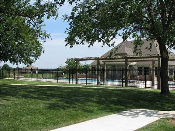 5th image of 17322 Clove Hill Pl