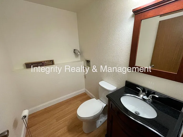 7777 S Steele St — Photo 14