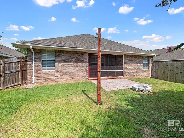 13097 Concord Dr E — Photo 23