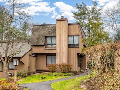 32 Canterbury Lane #32, Avon, CT, 06001