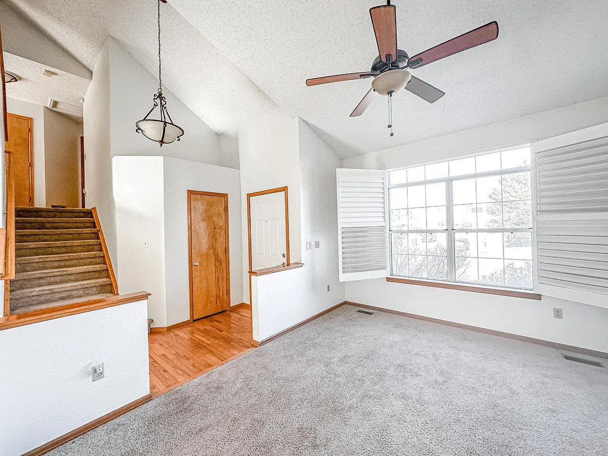 Building Photo - 9806 Foxhill Cir