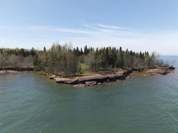 84 Quarry Point Rd, Pt Wing, WI 54865