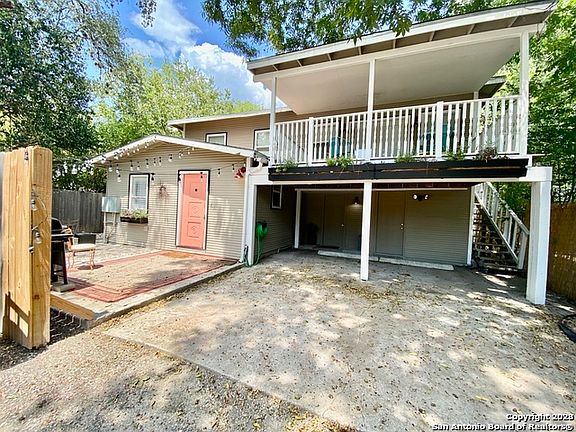 2nd image of 211 Eleanor Ave #B