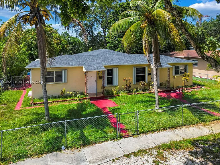 670 NE 130th St #670 — Photo 19