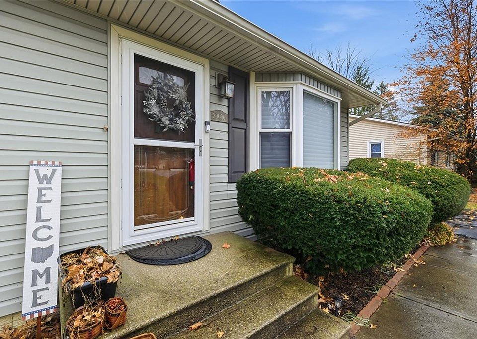 39056 Chestnut Ridge Rd, Elyria, OH 44035 | MLS #9070016 | Zillow