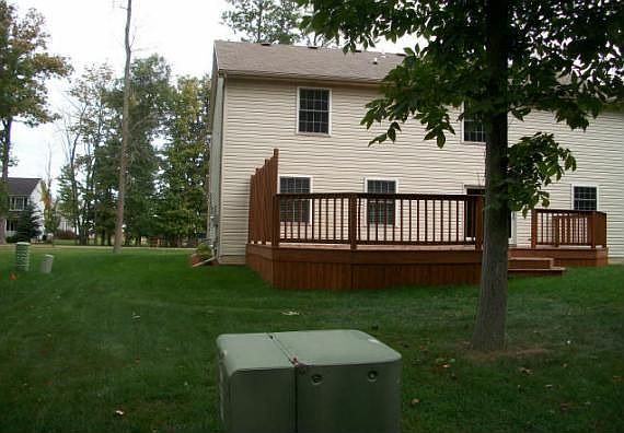 2490 McKinley Dr - Back - 2009-09-24