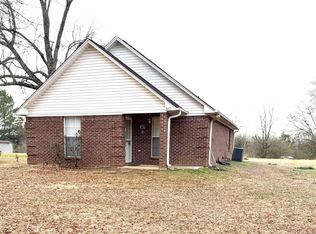 307 Long St, Guntown, MS 38849