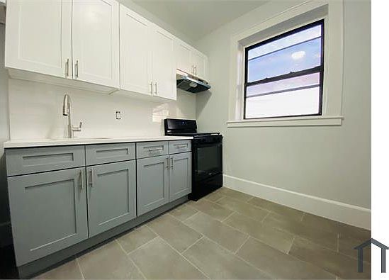 1st image of 125 Osborne Ter APT 15