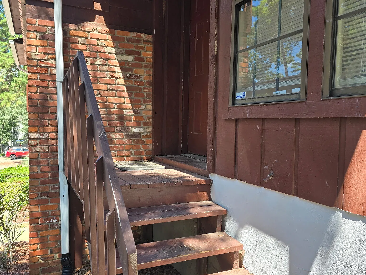 3 bed, 2.5 bath, 1180 sqft, $1,400 — Photo 3
