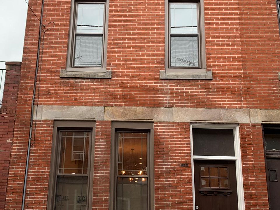 Front of brownstone