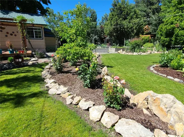 690 2nd Avenue N, Okanogan, WA 98840