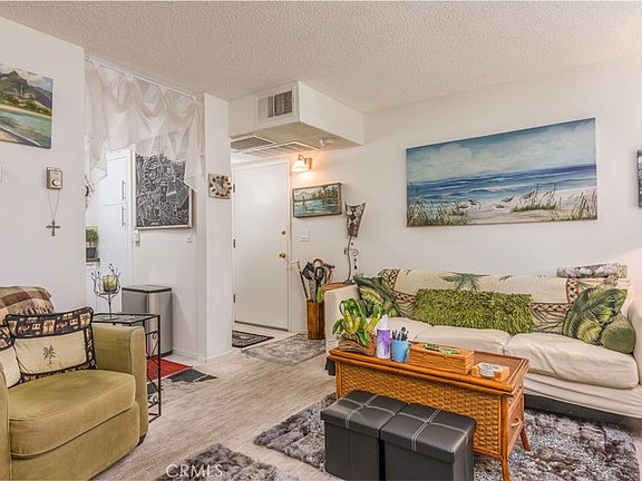 3rd image of 11813 Runnymede St APT 14