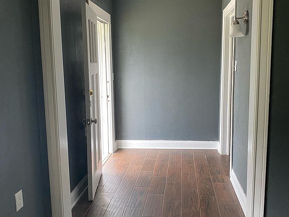 4th image of 1644 Corley St