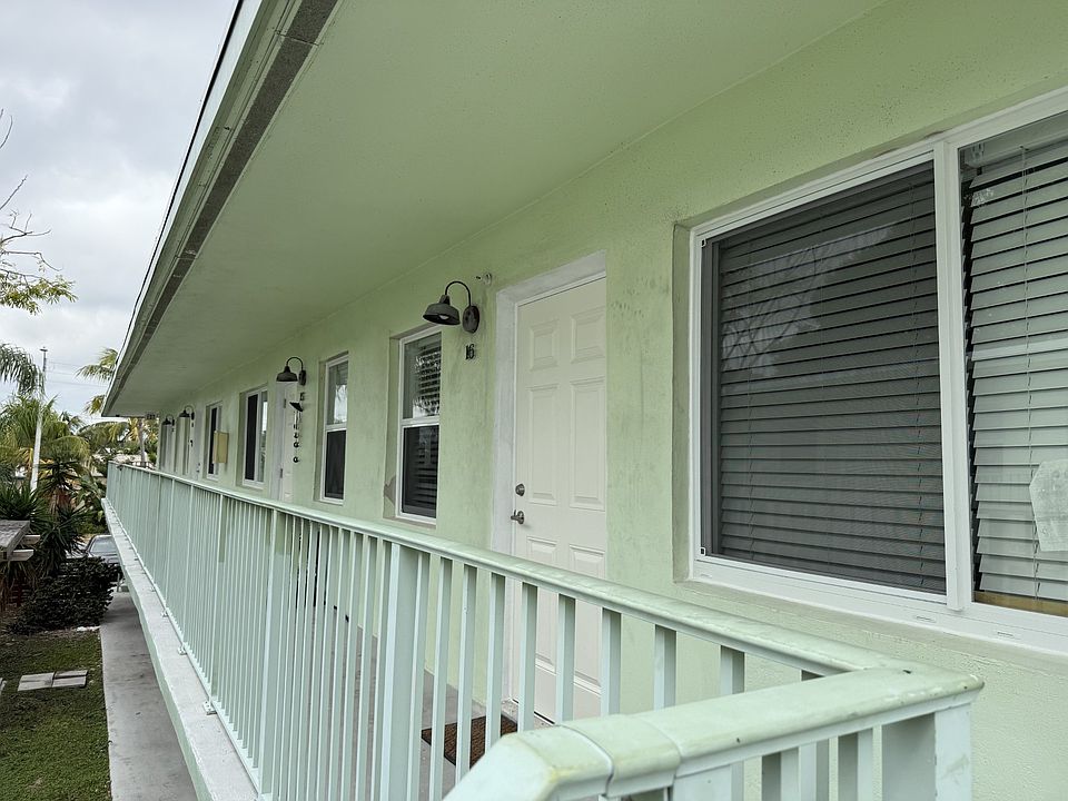 1st image of 1122 N H St #16