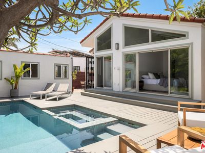 9011 Dorrington Ave, West Hollywood, CA, 90048