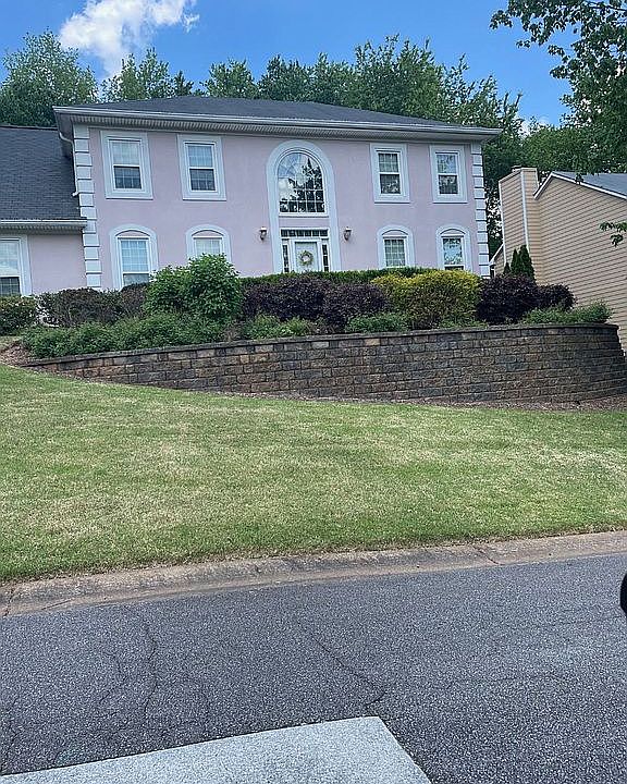 2nd image of 1381 Sheffield Pkwy