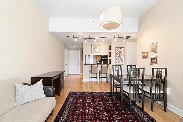 Rented by Compass | media 2