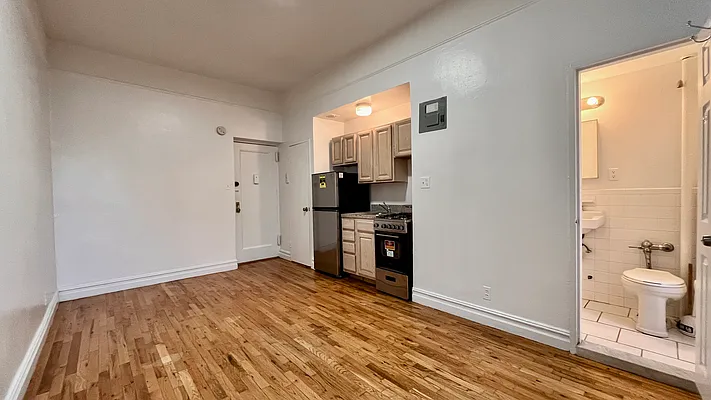 Rented by Sovereign Associates | media 3