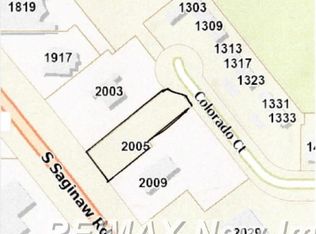 2005 S Saginaw Rd, Midland, MI 48640