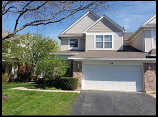 49 Bay Dr, Itasca, IL 60143