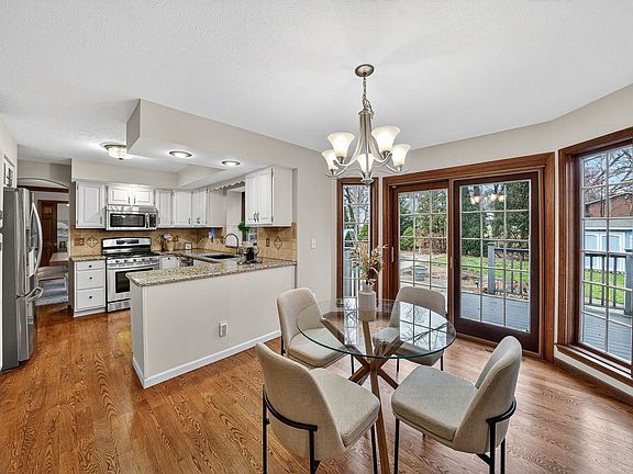 5th image of 52130 Conestoga Ct