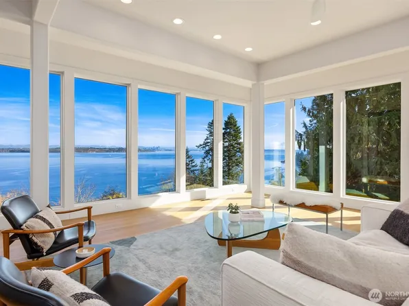 12168 Sunrise Drive NE, Bainbridge Island, WA 98110