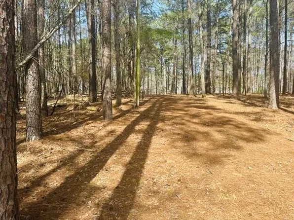 8 Le #1638A, Ellisville, MS 39437