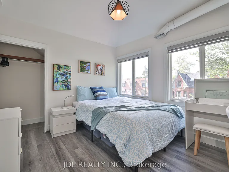 5 Sorauren Ave #7 — Photo 4