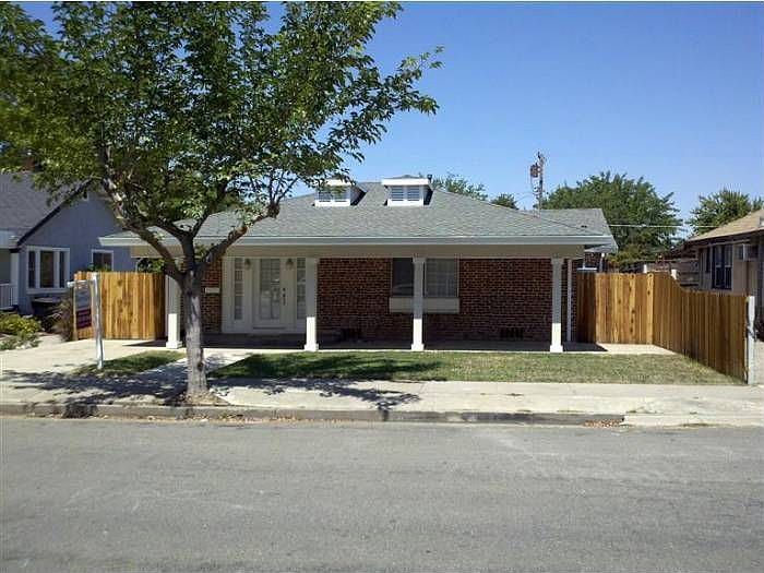 1st image of 310 Pleasant St