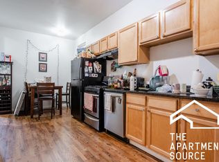 3740 N Janssen Ave #1F, Chicago, IL 60613