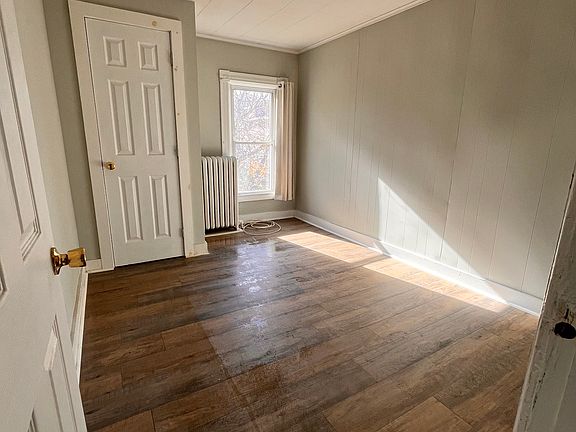 5th image of 108 Byard St #2