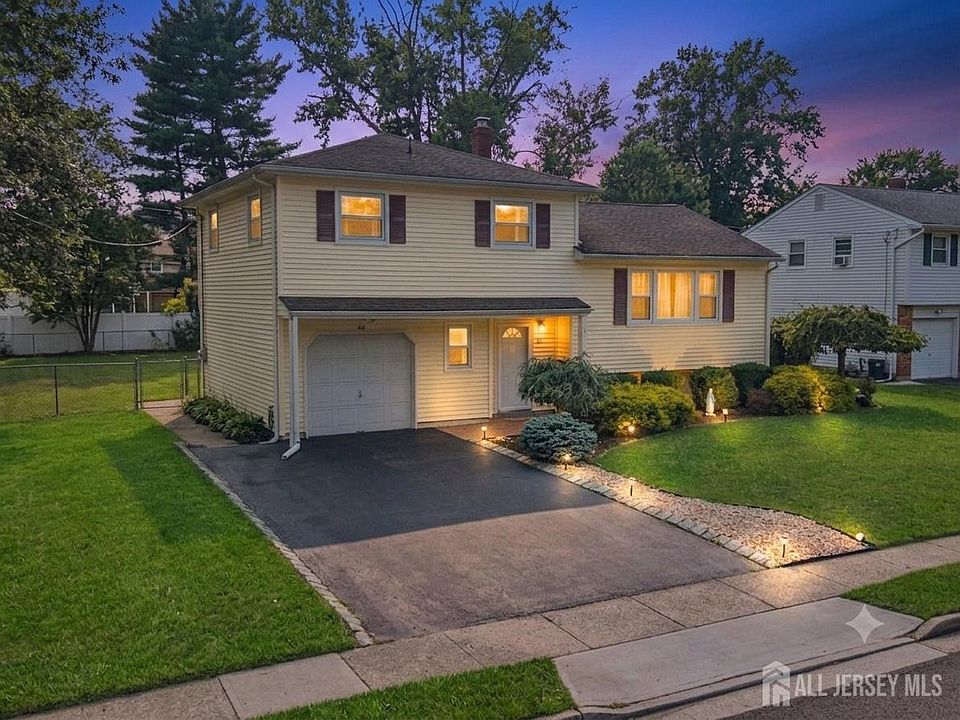 1st image of 66 Janice Dr
