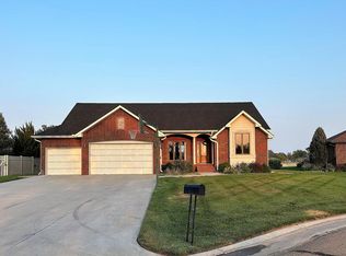 2110 White Sage Ct, Great Bend, KS 67530