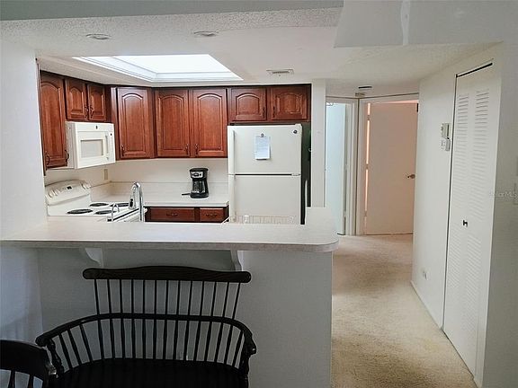 5th image of 19505 QUESADA AVENUE #CC205
